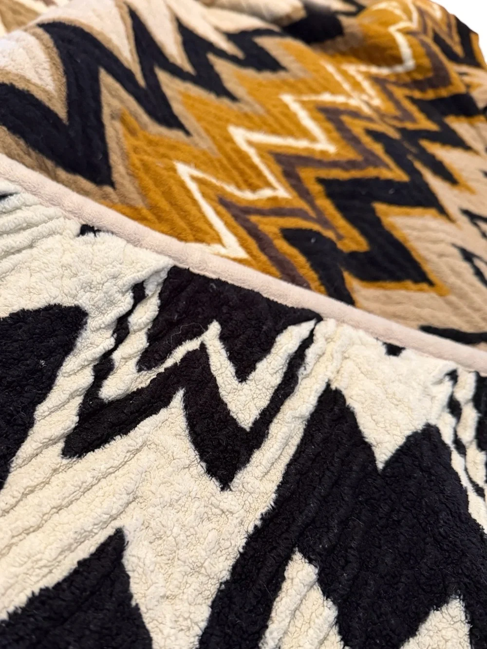 Missoni for Target Reversible Chevron Throw Blanket 50x60 Rare 2011 Collection